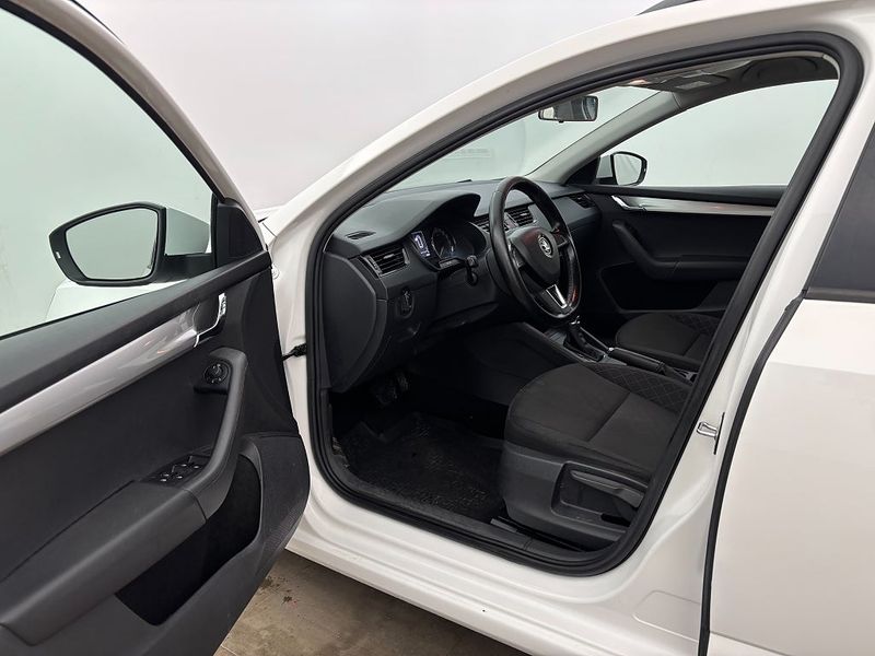 Skoda Octavia bild 12