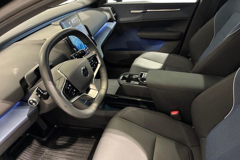 Volvo EX30 bild 7