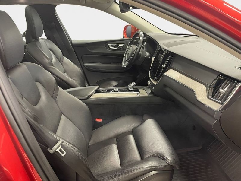 Volvo XC60 bild 13