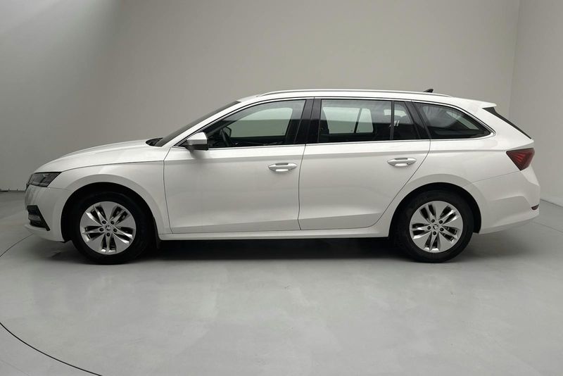 Skoda Octavia bild 2