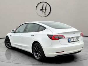 Tesla Model 3 bild 6