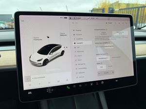 Tesla Model 3 bild 22