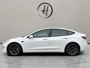 Tesla Model 3 bild 8