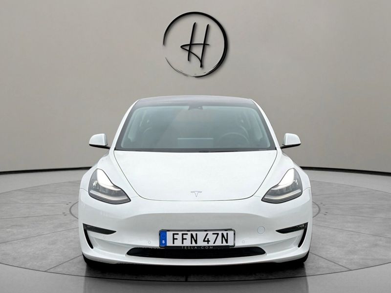 Tesla Model 3 bild 3