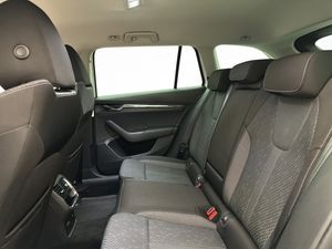 Skoda Octavia bild 13
