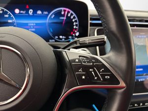 Mercedes E300 bild 19