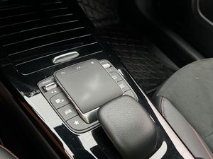Mercedes CLA250 bild 25