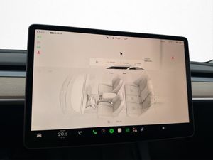 Tesla Model 3 bild 22