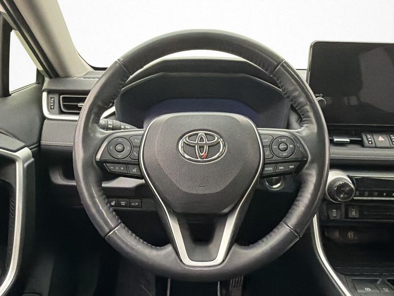 Toyota RAV4 bild 10