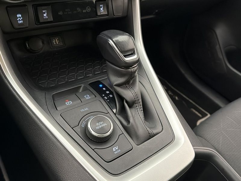 Toyota RAV4 bild 22