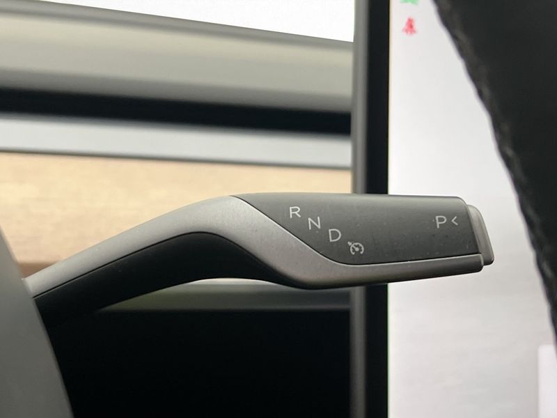 Tesla Model 3 bild 27