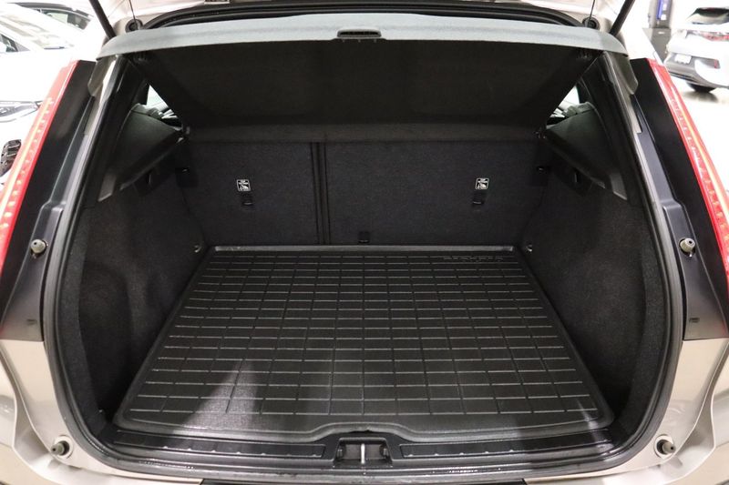 Volvo XC40 bild 6