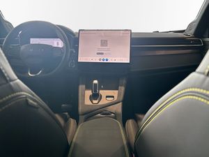 Lynk & Co 01 bild 10