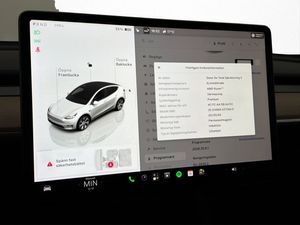 Tesla Model Y bild 21