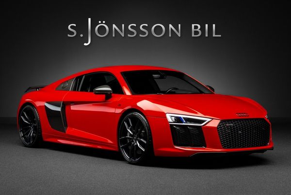 Audi R8 V10 plus 5.2 quattro 610 hk / Dynamite Red / Kolfiber - 2016