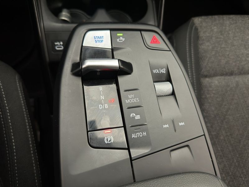 BMW iX1 bild 17