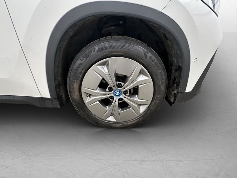 BMW iX1 bild 29