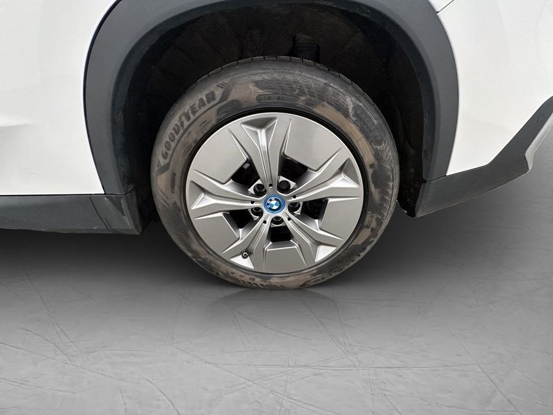 BMW iX1 bild 31