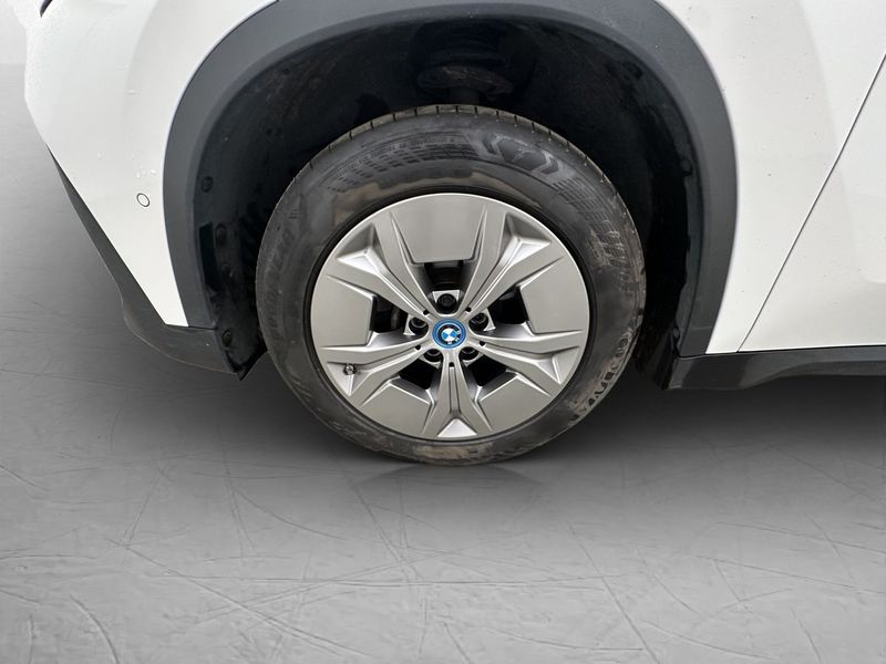 BMW iX1 bild 32