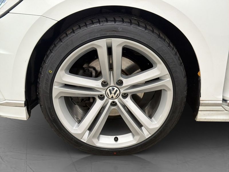 Volkswagen Passat bild 32