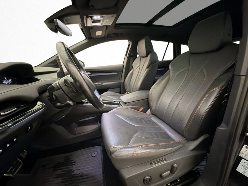 Skoda Enyaq bild 13