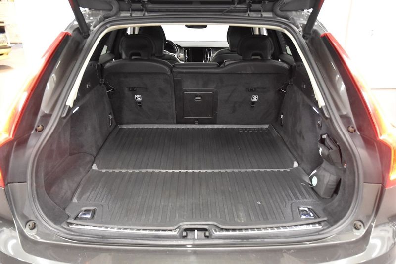 Volvo V90 bild 32