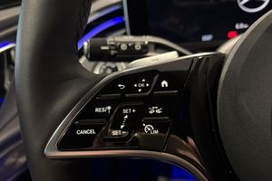Mercedes E300 bild 11