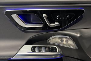 Mercedes E300 bild 8