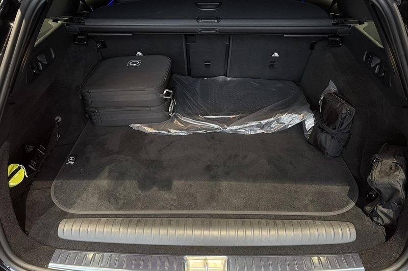 Mercedes E300 bild 24