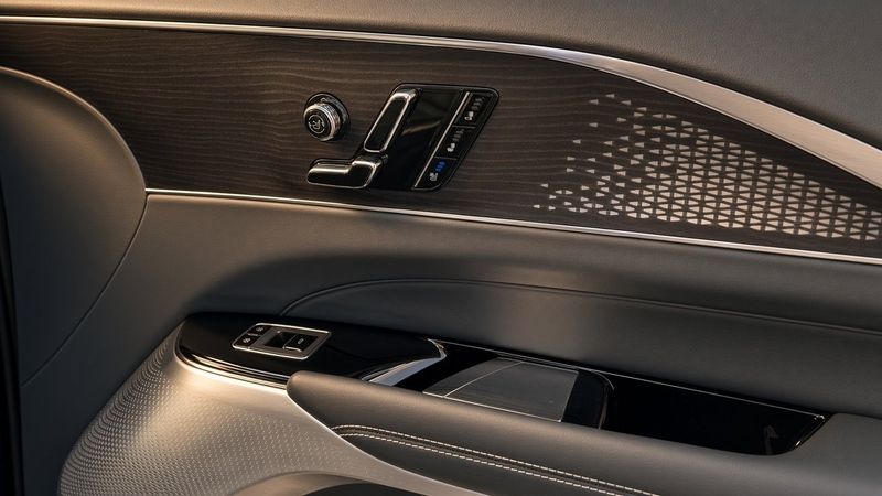 Cadillac Lyriq bild 9