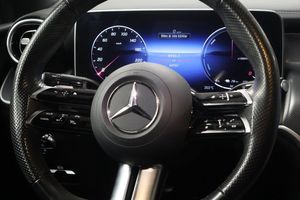 Mercedes GLC300 bild 14