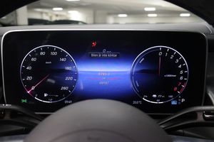 Mercedes GLC300 bild 15