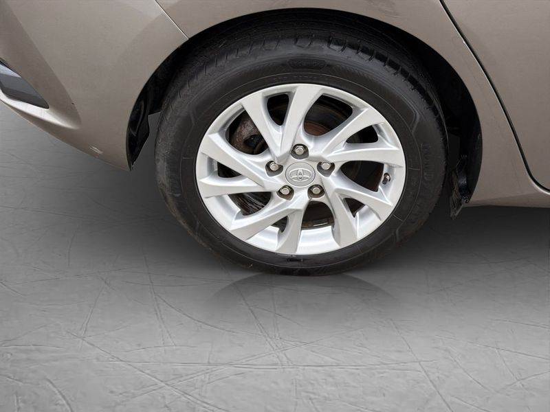 Toyota Auris bild 26