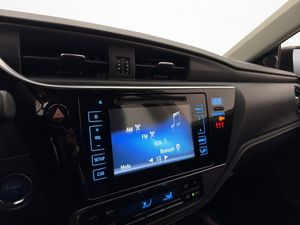 Toyota Auris bild 22