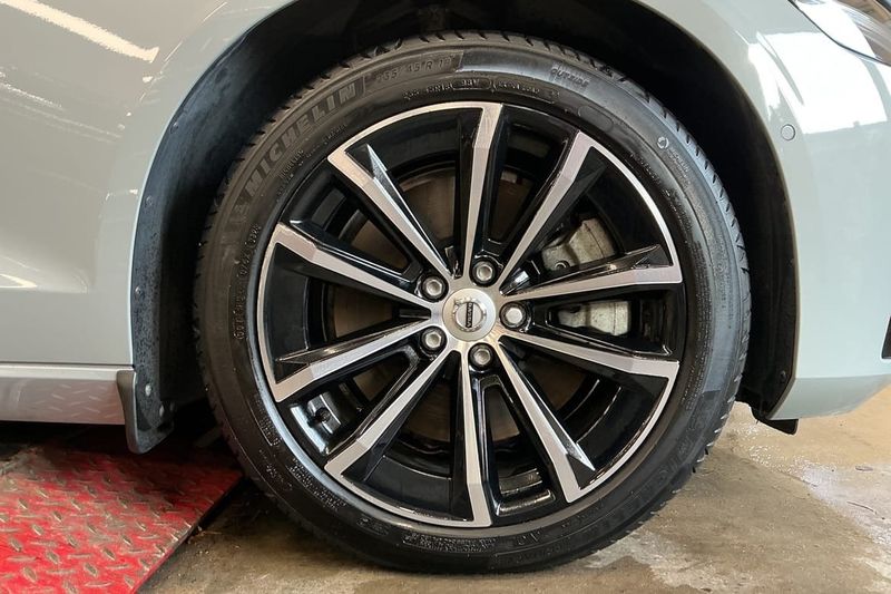 Volvo V60 bild 17