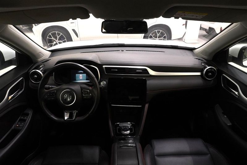 MG ZS EV bild 8