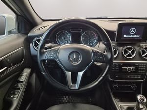 Mercedes A200 bild 15