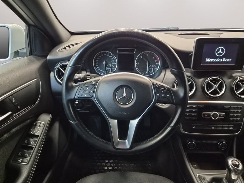 Mercedes A200 bild 15