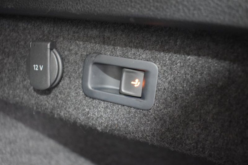 Volkswagen Passat bild 8