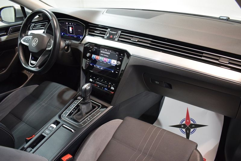 Volkswagen Passat bild 12