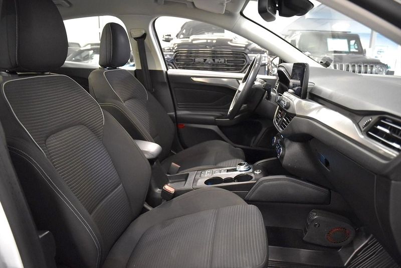 Ford Focus bild 11