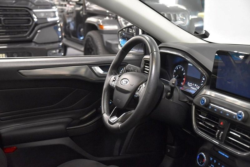 Ford Focus bild 7