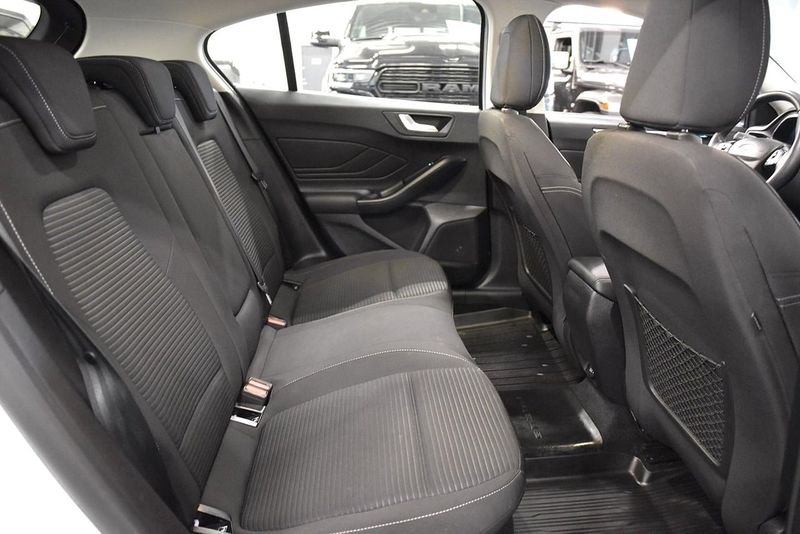 Ford Focus bild 12