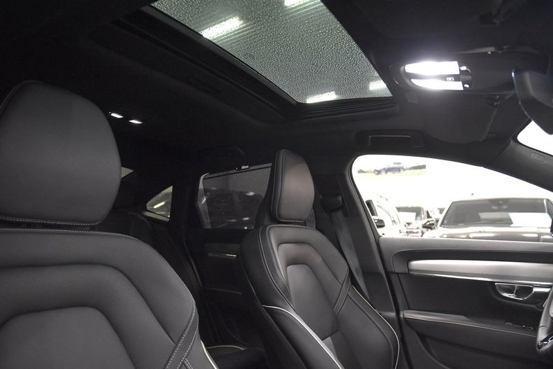 Volvo S90 bild 13