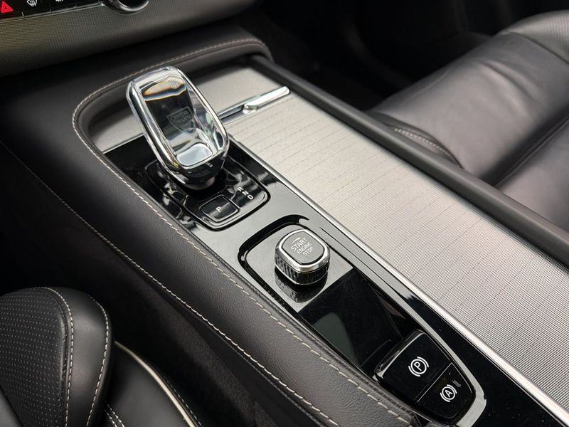 Volvo XC90 bild 27