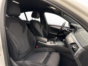 BMW 530 bild 9