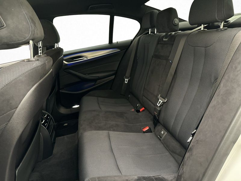 BMW 530 bild 11