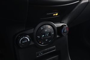 Ford Fiesta bild 24