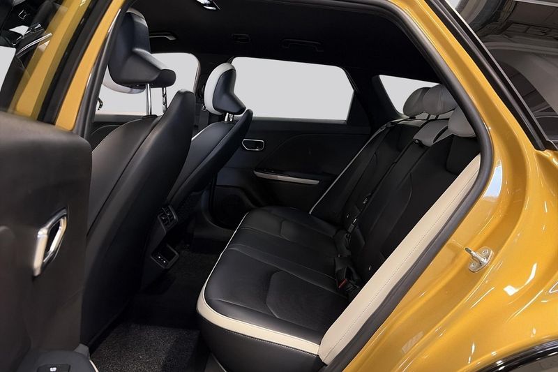 Kia K4 bild 9