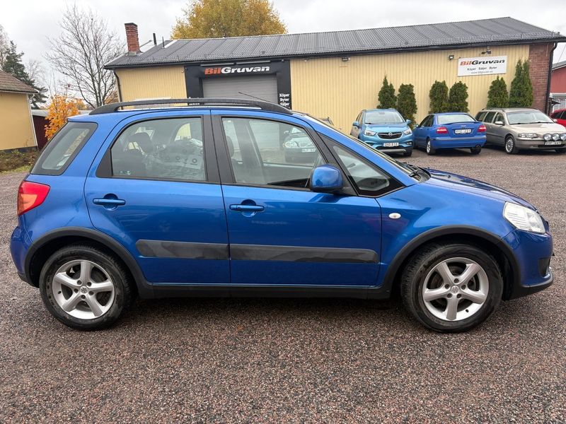 Suzuki SX4 bild 2